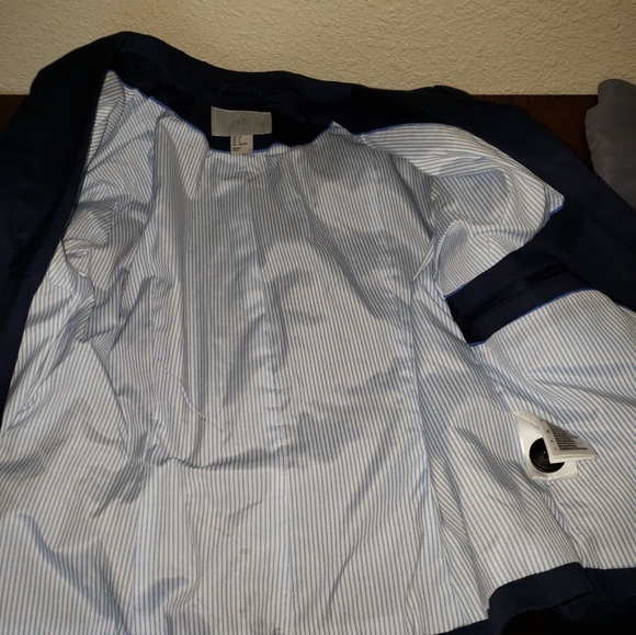 H&M Blazer - Picture 3 of 5